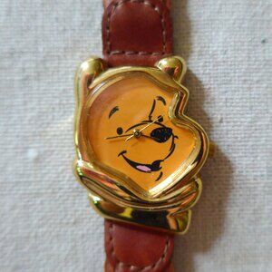 Vintage Timex Winnie the Pooh Quartz Watch with Leather Band